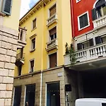 Il Tenore - Le Arche Bed and breakfast 3*